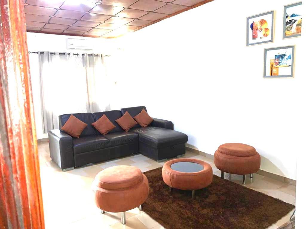 Residences Mafca โคนาครี ภายนอก รูปภาพ